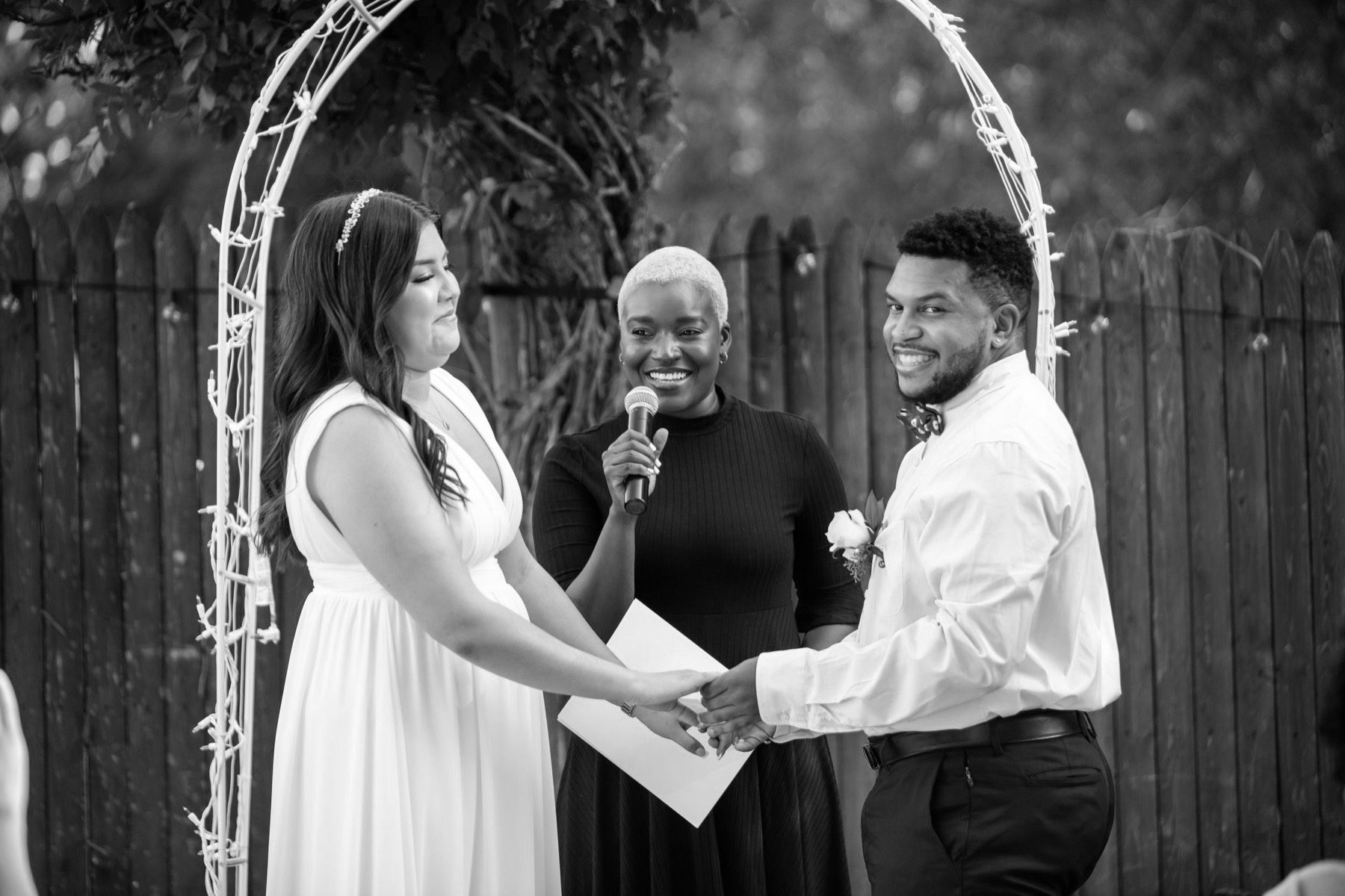 Leslie + Michael wedding ceremony at Bridgeport, CT
