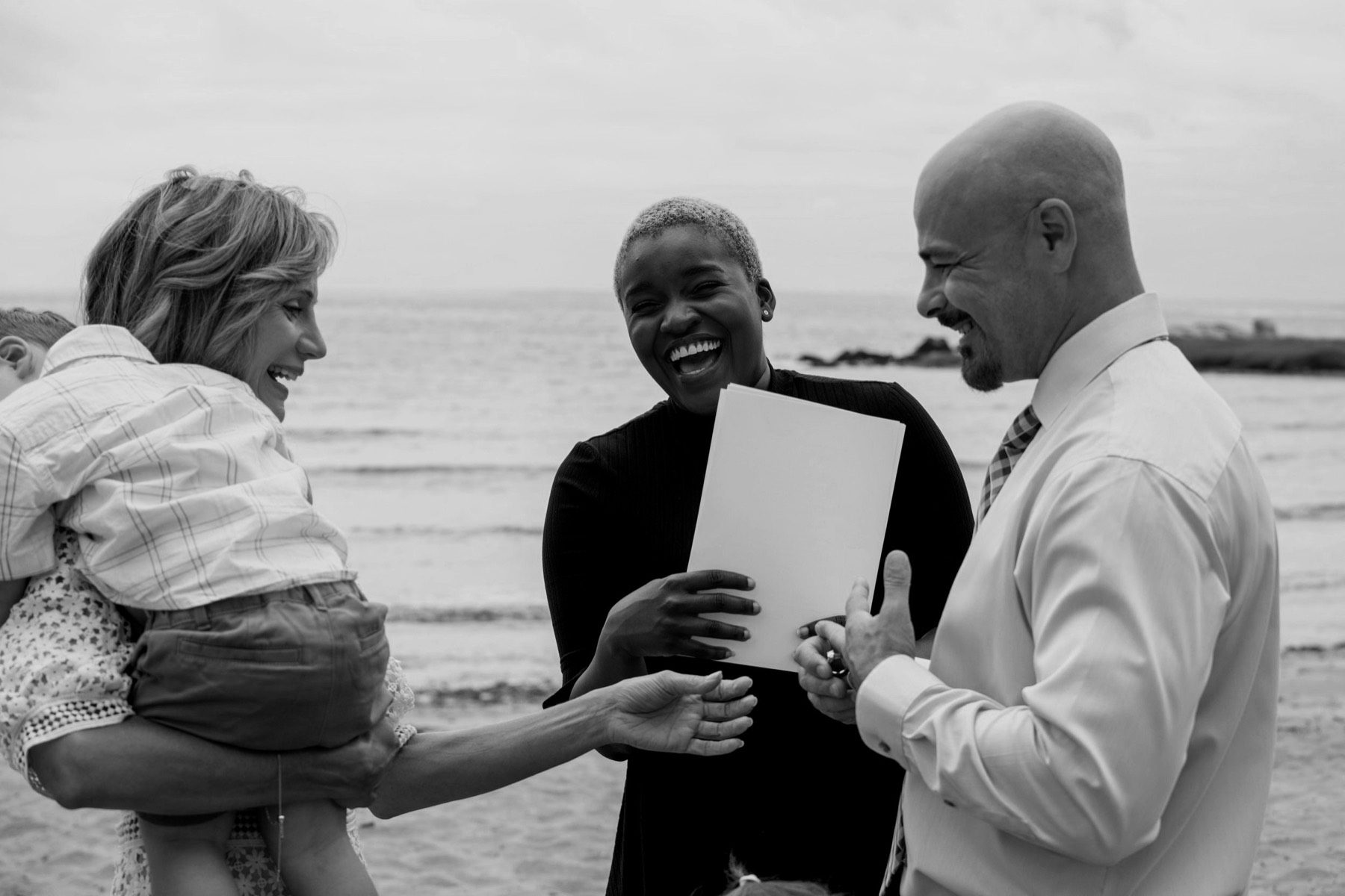 Jamie + Scott wedding ceremony at Cove Island Beach, Stamford, CT