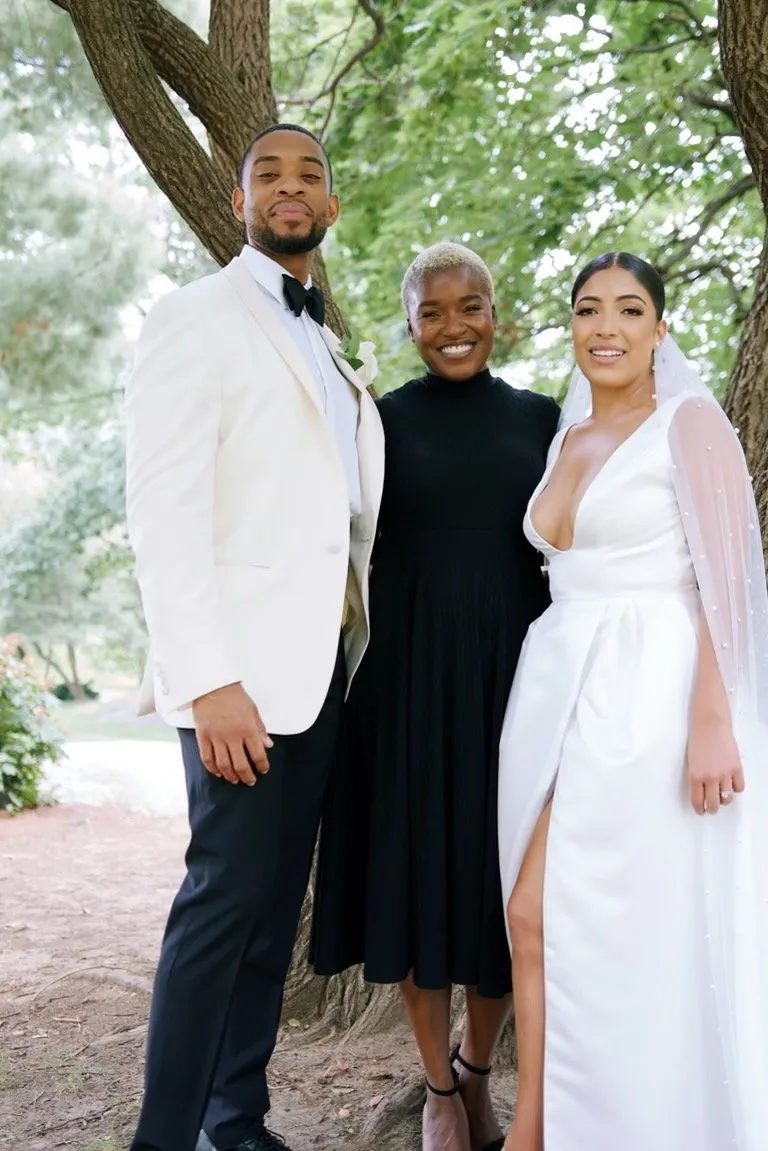 Alondra + DeVaughn exchanging vows at Cop Cot Wedding , Central Park