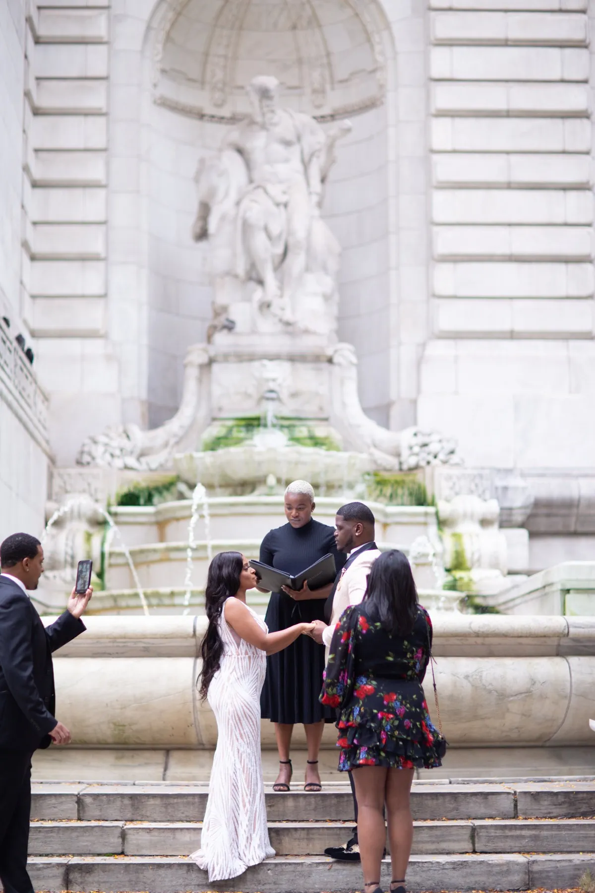Patricia + Allen exchanging vows at New York Public Library, Stephen A Schwarzman Building