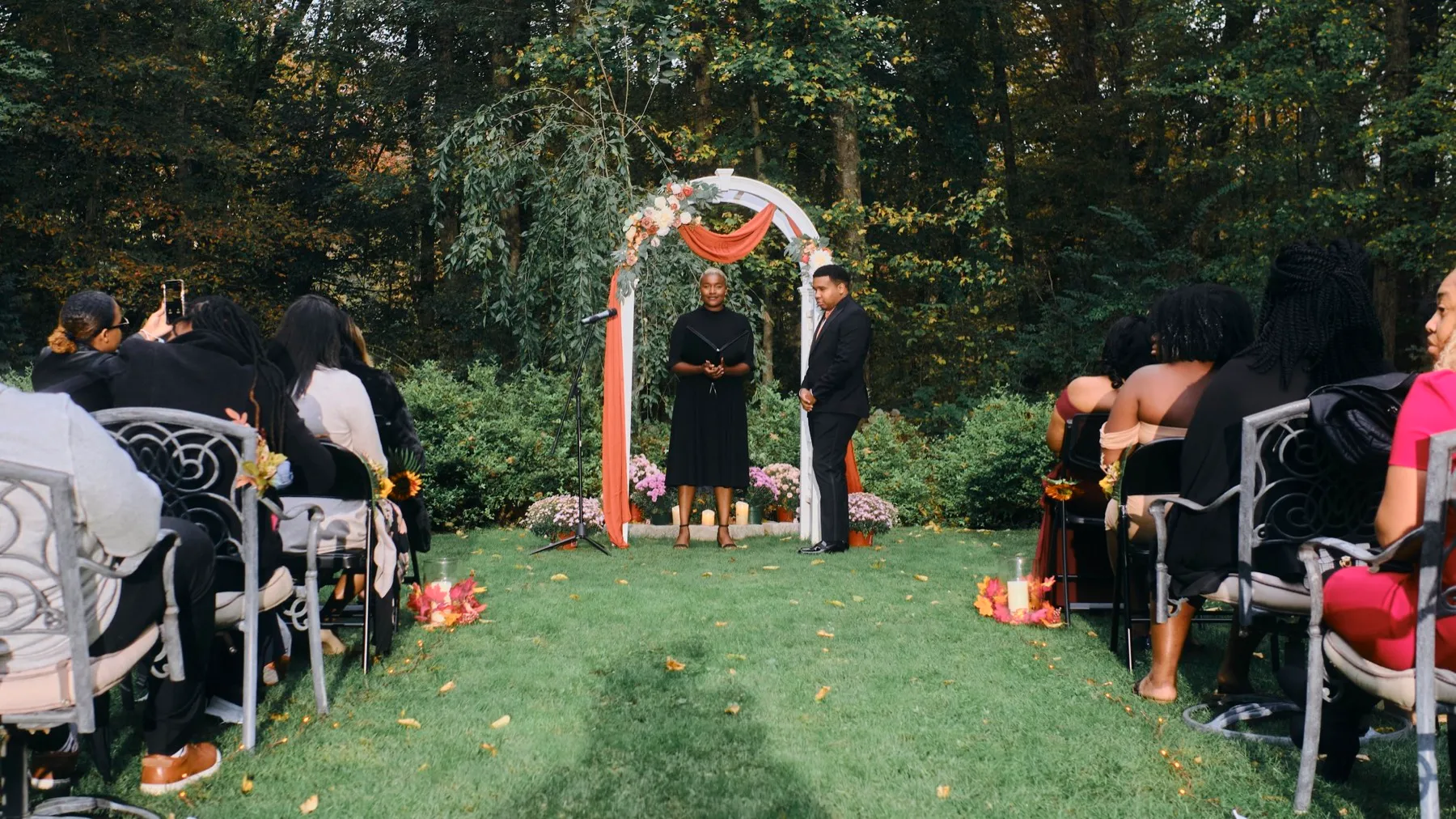 Hygdrea + Alex exchanging vows at East Hampton, CT