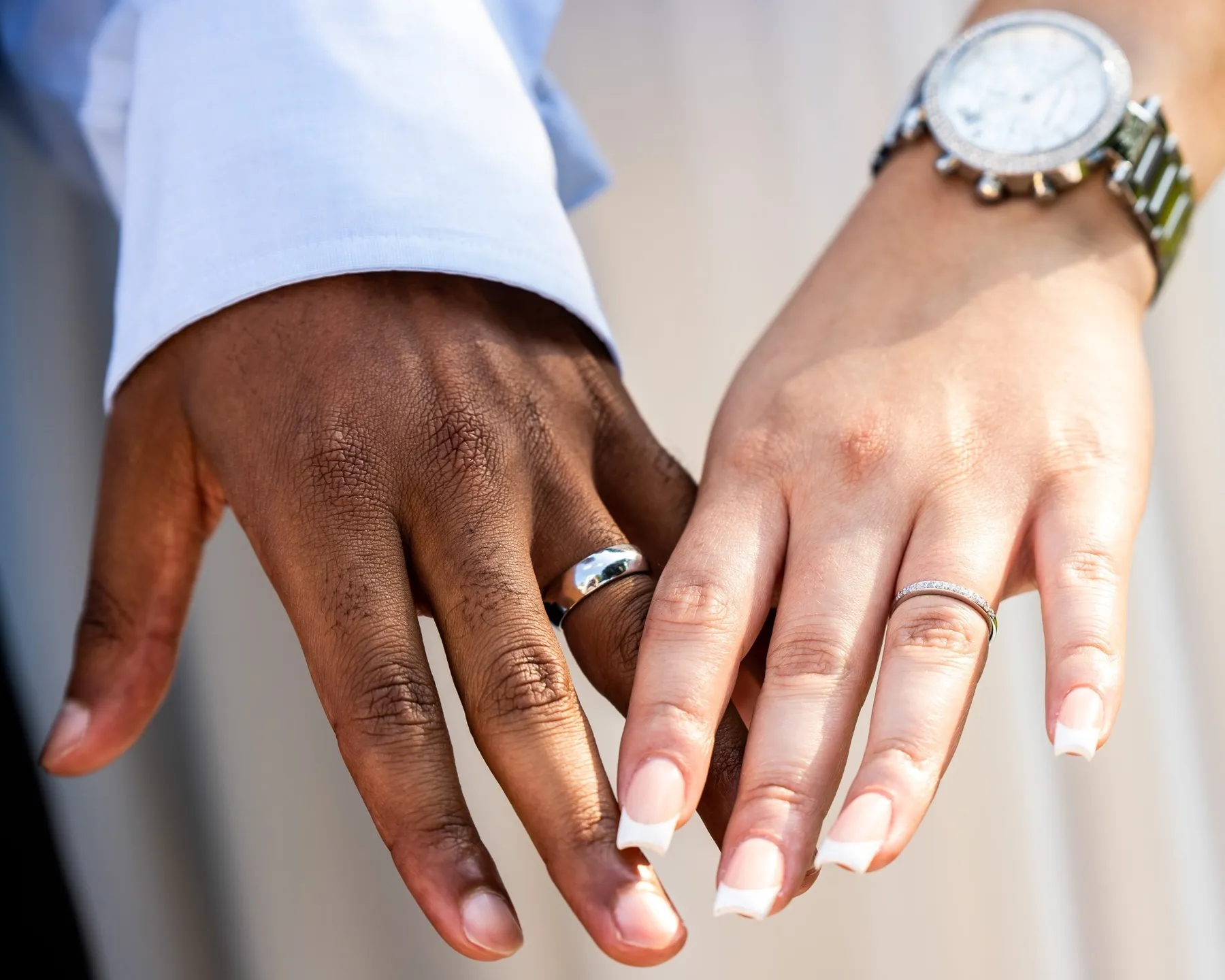 Leslie + Michael exchanging vows at Bridgeport, CT