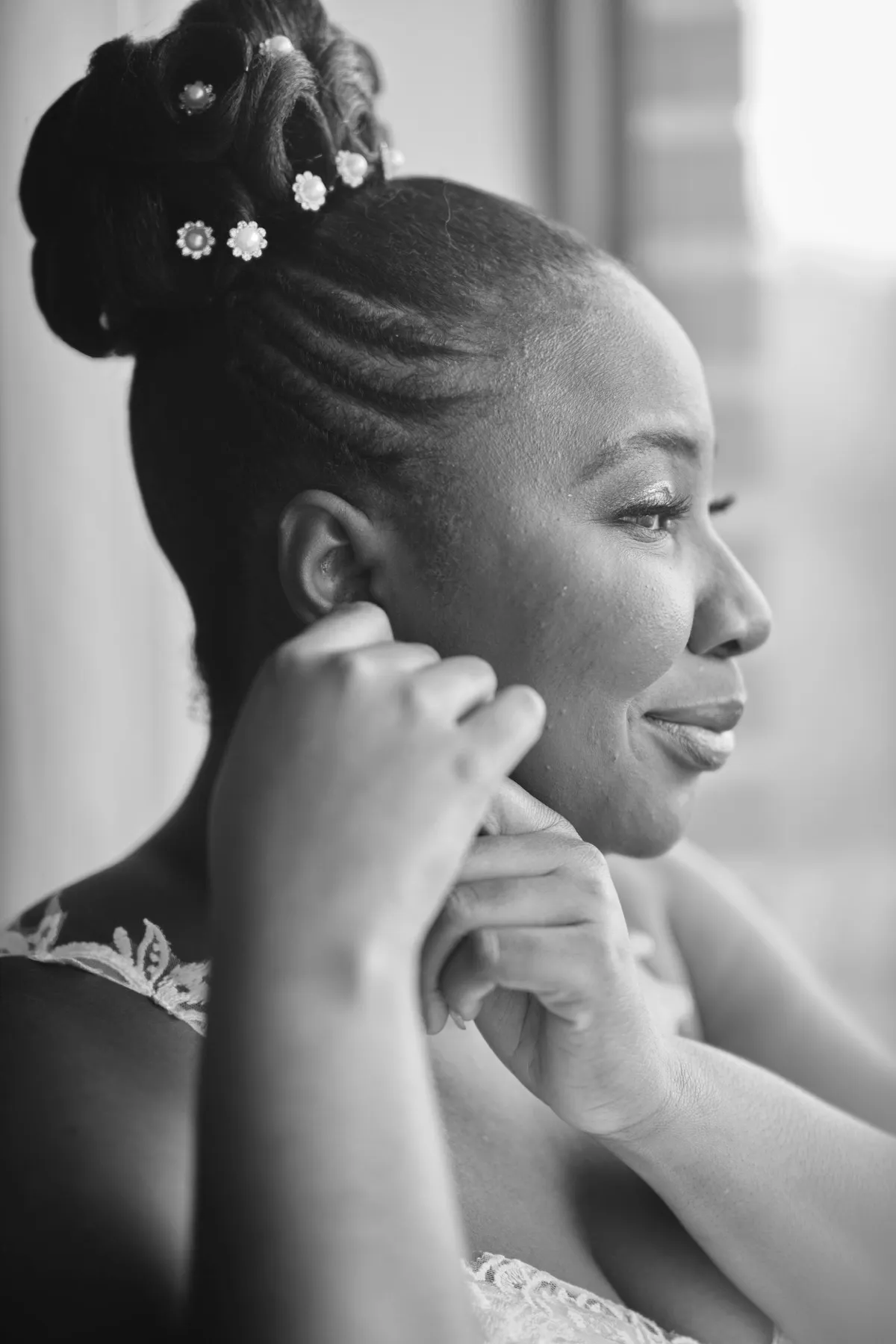 Wedding day moment for Hygdrea + Alex at East Hampton, CT