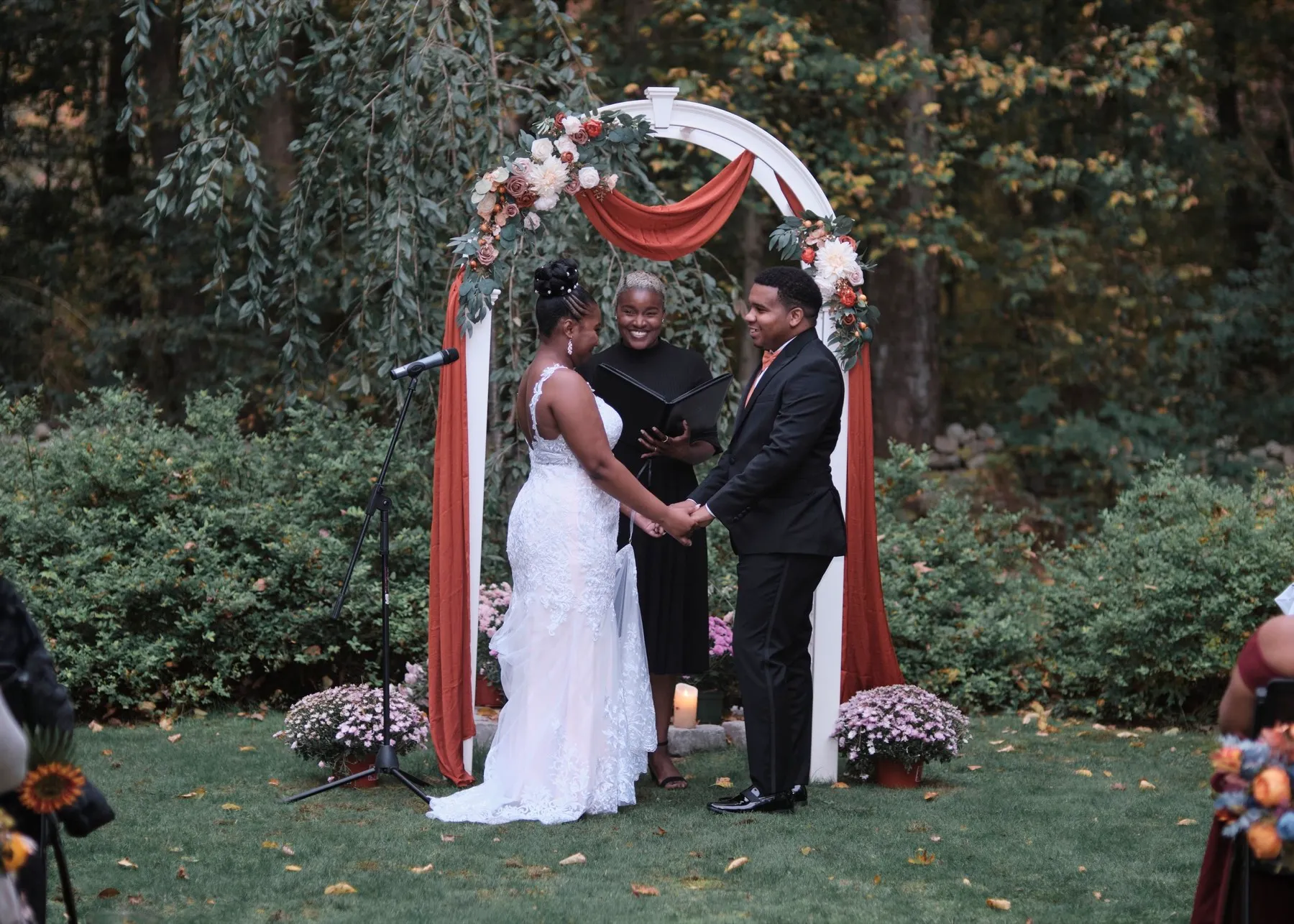 Wedding day moment for Hygdrea + Alex at East Hampton, CT