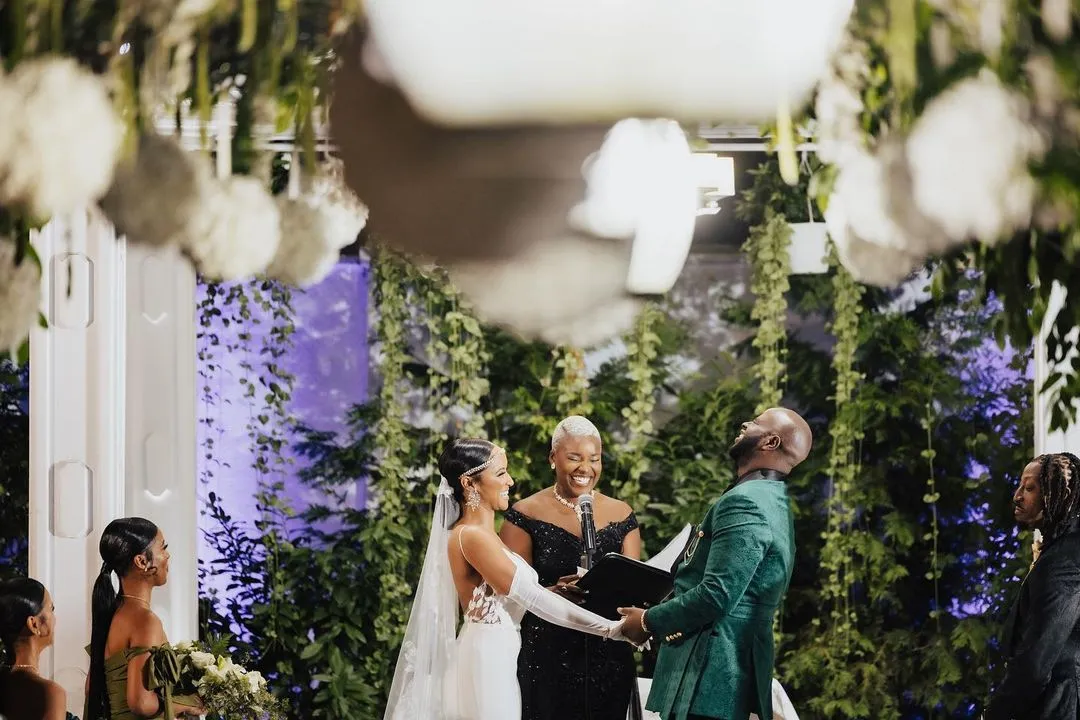 A New York wedding ceremony officiated by Robyn Ashley Weddings