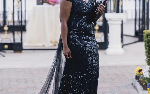 Robyn Ashley Walker before a ceremony